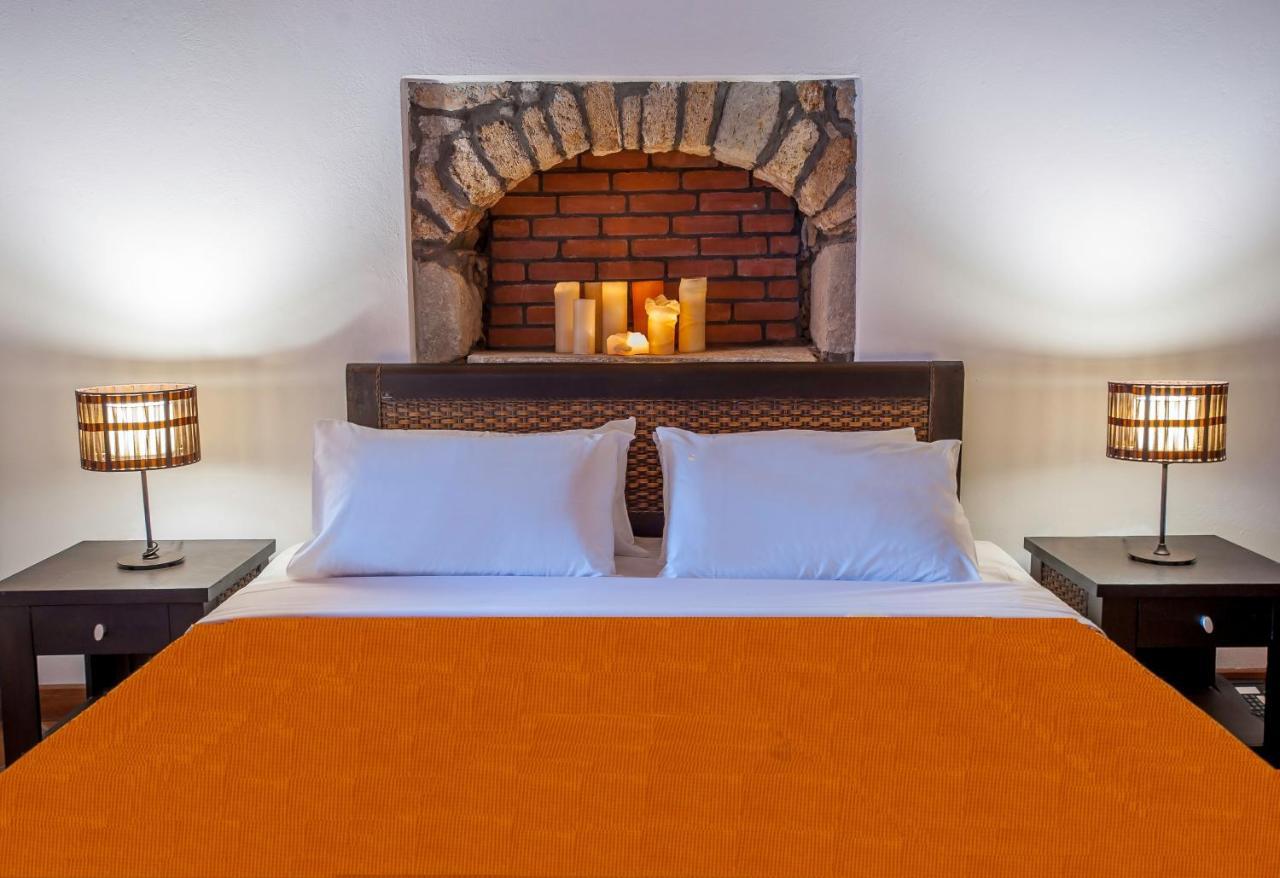 The Varos Residences Hotel Luaran gambar